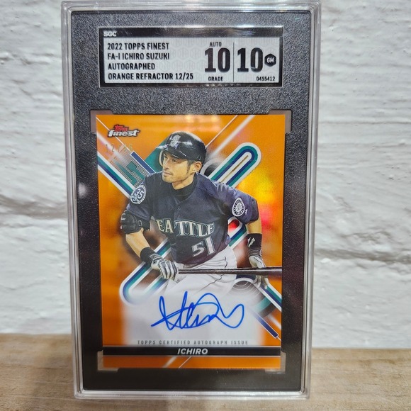 2022 Topps Finest Ichiro Suzuki Auto Orange Refractor 12/25 SGC GEM Mint 10 - Picture 1 of 10